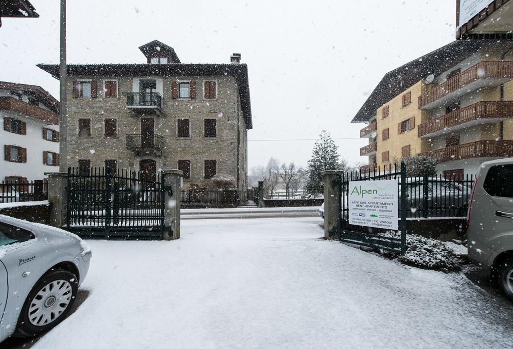 Residence Alpen Casavacanze Pinzolo Kültér fotó