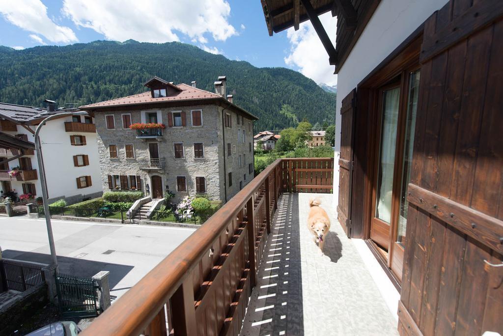 Residence Alpen Casavacanze Pinzolo Szoba fotó