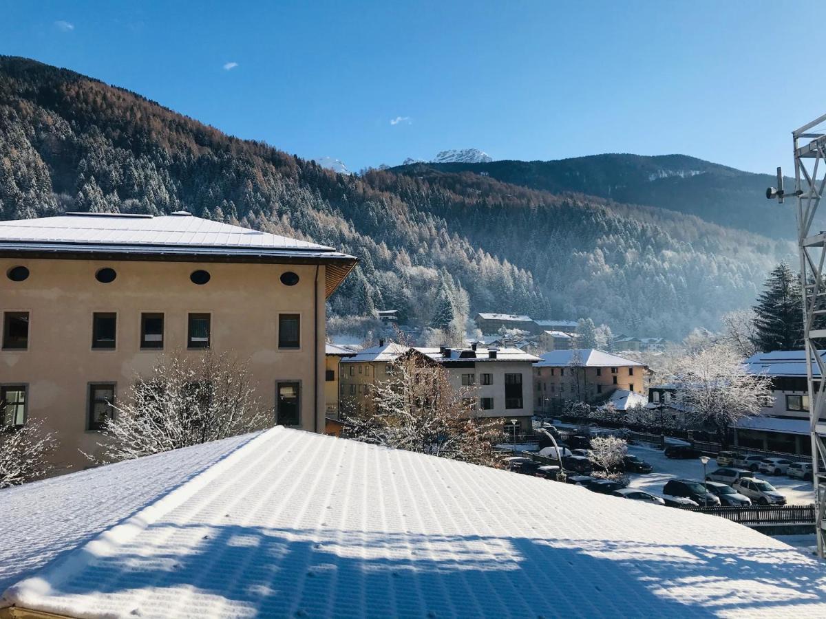 Residence Alpen Casavacanze Pinzolo Kültér fotó